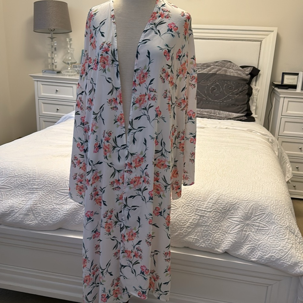Primark floral print white kimono cardigan overlay cape knee length NWOT Size L